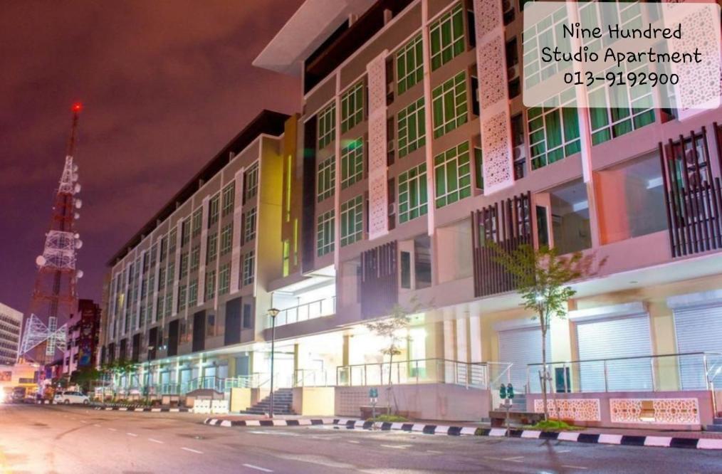 Nine Hundred Apartemen *